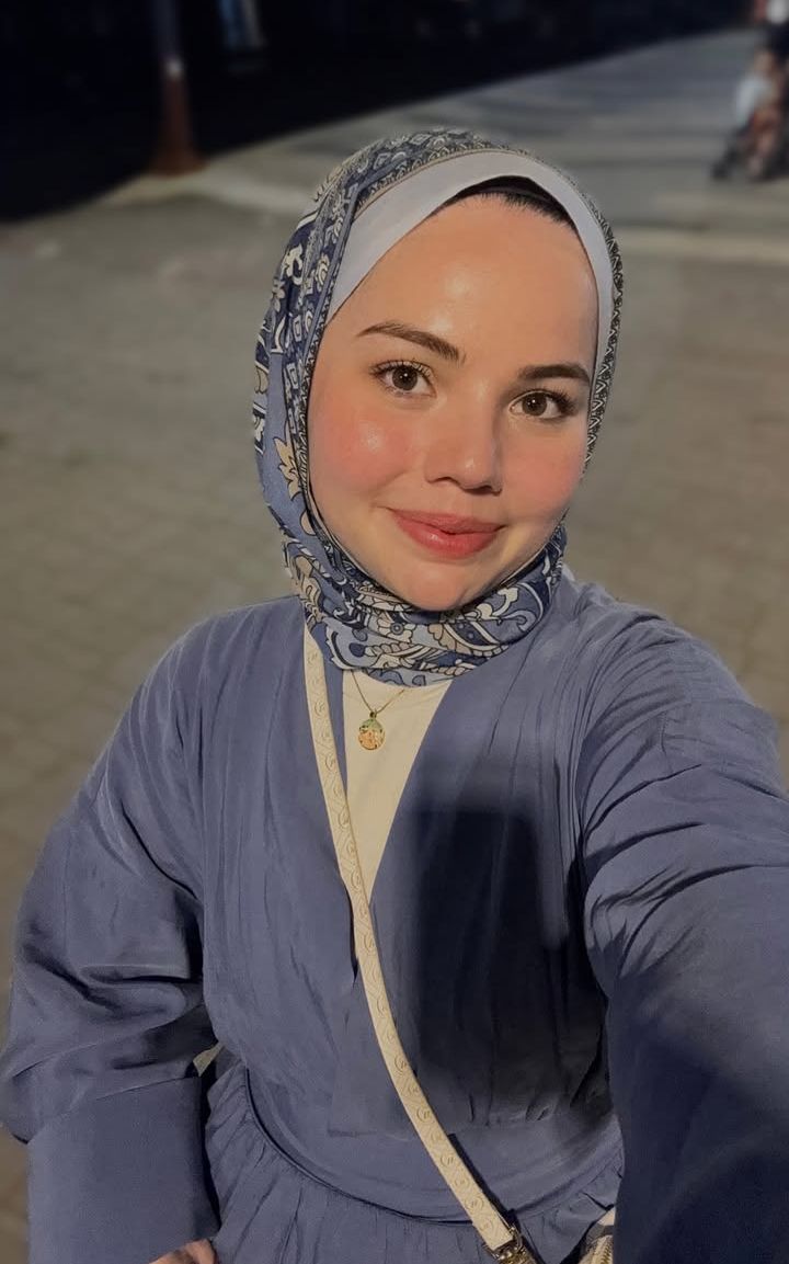 Kepsut Sofistike Kadın Escort Alin